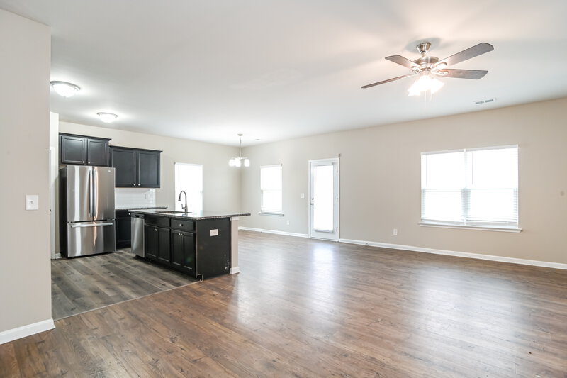 2,220/Mo, 6507 Karenstone Drive Charlotte, NC 28215 Misc View 3