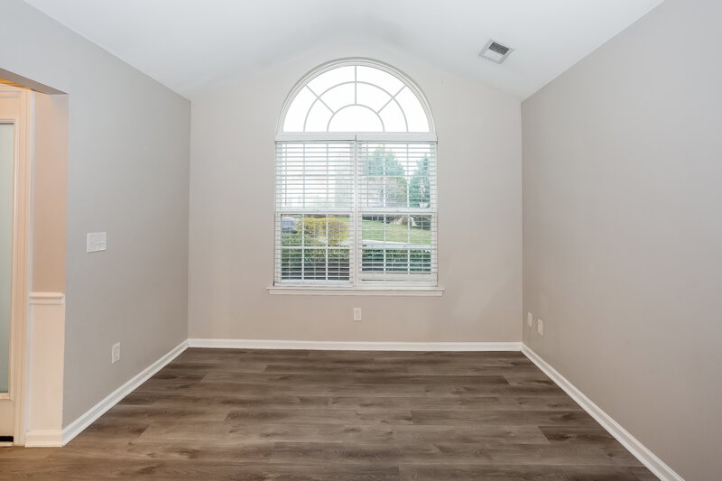 2,175/Mo, 7811 Belchester Circle Charlotte, NC 28215 Family Room View