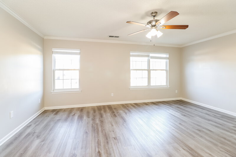 2,250/Mo, 6021 Pennycross Lane Charlotte, NC 28216 Main Bedroom View 2