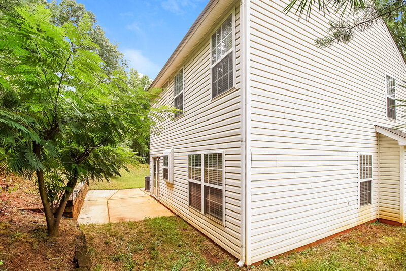 1,825/Mo, 7000 Indian Ridge Lane Charlotte, NC 28214 Rear View