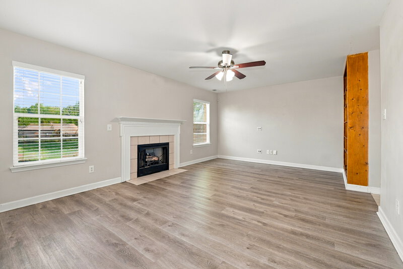 2,000/Mo, 4706 Capstone Drive Monroe, NC 28110 Living Room View