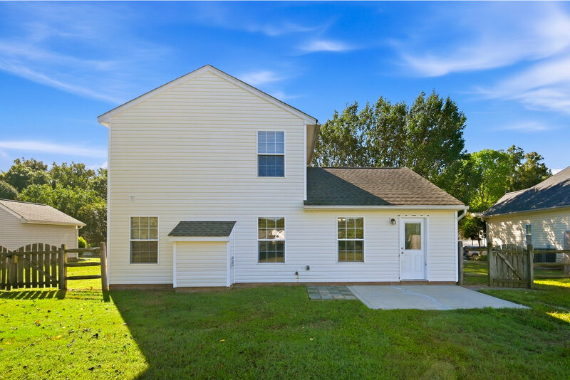 2,000/Mo, 4706 Capstone Drive Monroe, NC 28110 Rear View