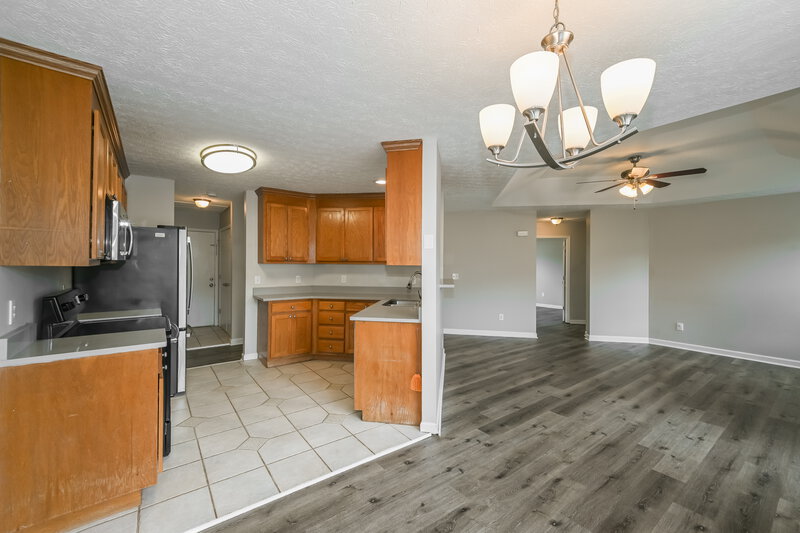 0/Mo, 634 Loch Lomond Cir Concord, NC 28025 Dining Room View