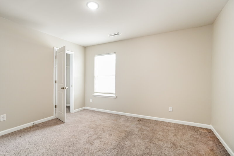 2,055/Mo, 9239 Treyburn Drive Charlotte, NC 28216 Bedroom View 4