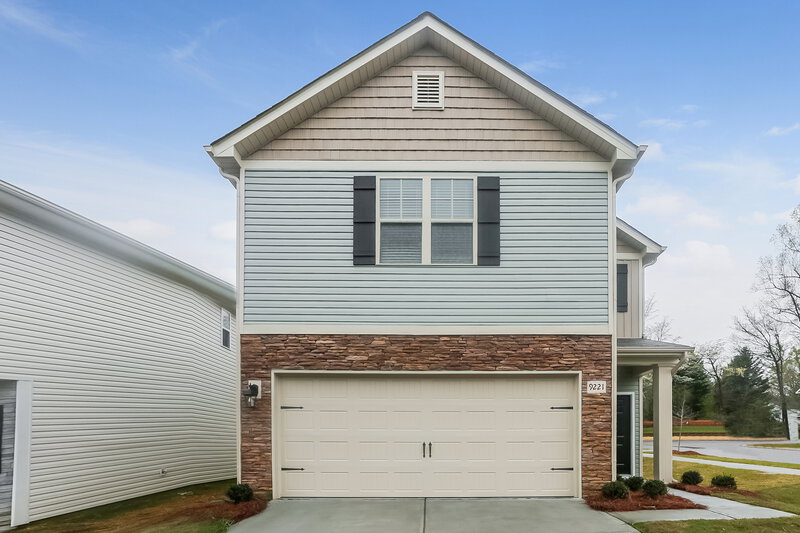 2,235/Mo, 9221 Treyburn Drive Charlotte, NC 28216 External View
