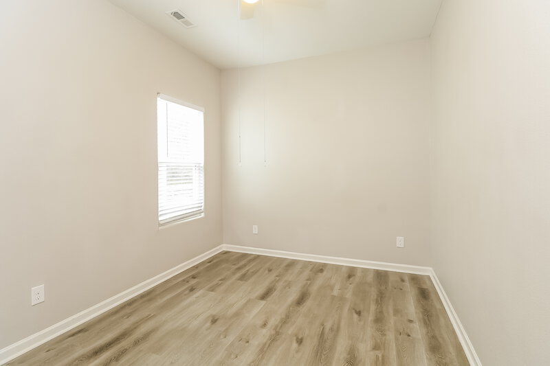 1,785/Mo, 2521 Meadow Crossing Drive Dallas, NC 28034 Bedroom View 2