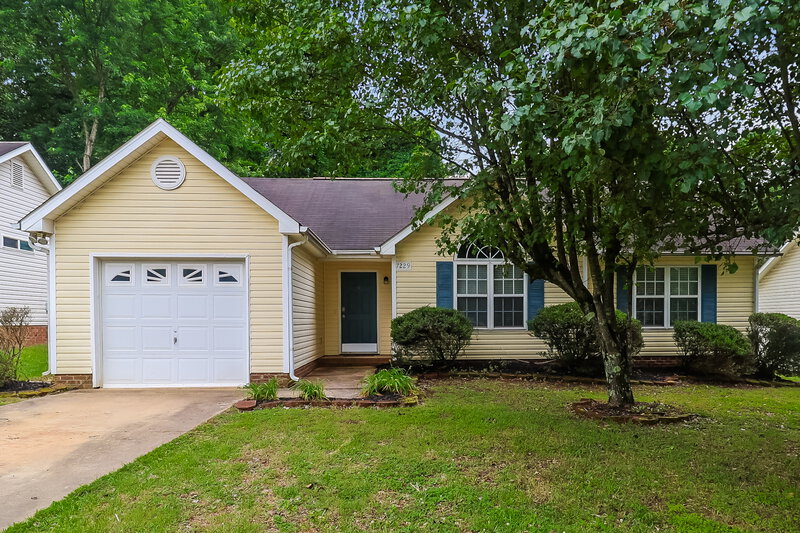 0/Mo, 7229 Kavan Hunter Drive Charlotte, NC 28214 External View