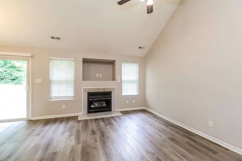 0/Mo, 7229 Kavan Hunter Drive Charlotte, NC 28214 Living Room View