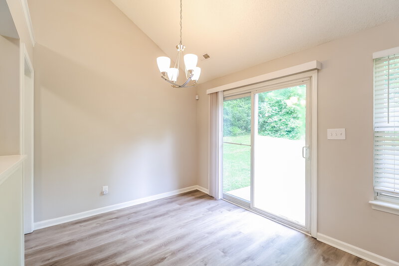 0/Mo, 7229 Kavan Hunter Drive Charlotte, NC 28214 Dining Room View