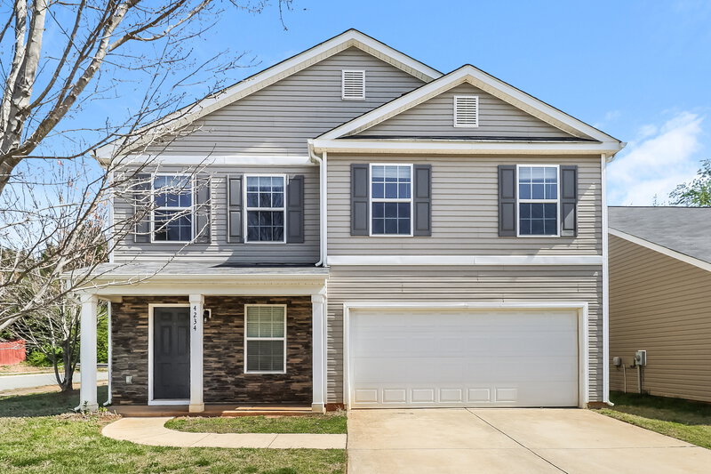 2,135/Mo, 4234 Grant Martin Dr Charlotte, NC 28208 External View