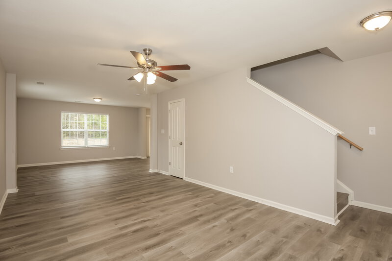 2,040/Mo, 4234 Grant Martin Dr Charlotte, NC 28208 Living Room View