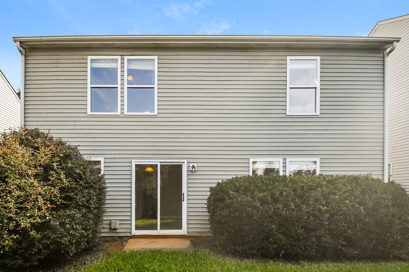 1,975/Mo, 8817 Oak Drive NE Charlotte, NC 28269 Rear View
