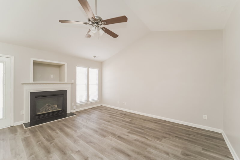 1,940/Mo, 5909 Lawnmeadow Drive Charlotte, NC 28216 Living Room View