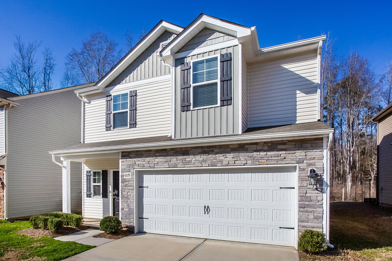 2,160/Mo, 4319 Drifter Drive Charlotte, NC 28227 Front View