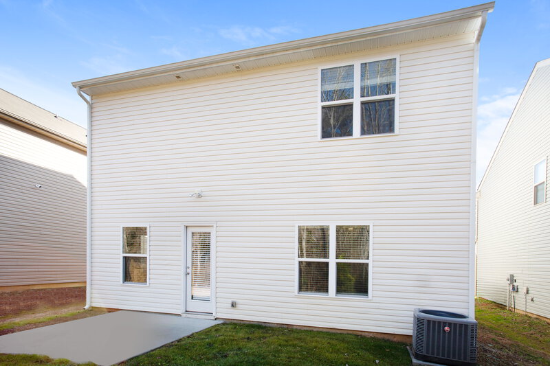 2,160/Mo, 4319 Drifter Drive Charlotte, NC 28227 Rear View