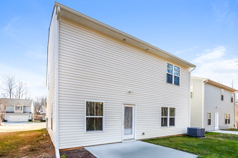 2,160/Mo, 4319 Drifter Drive Charlotte, NC 28227 Rear View 2