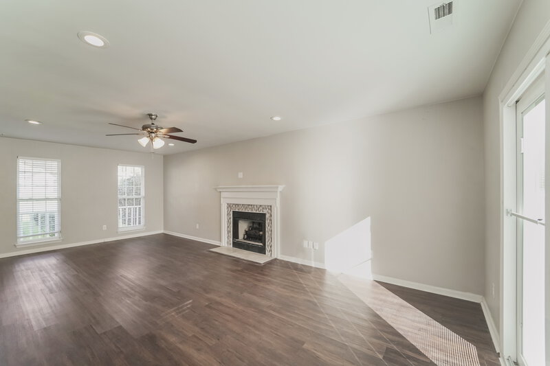 1,885/Mo, 8626 Terra Cotta Drive Charlotte, NC 28215 Living Room View