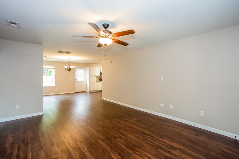 1,860/Mo, 11804 Kilrush Drive Charlotte, NC 28214 Living Room View 4