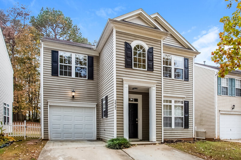 1,770/Mo, 2642 Oasis Lane Charlotte, NC 28214 Front View