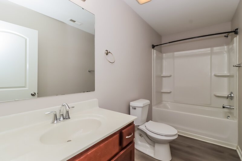 1,885/Mo, 1341 Haestad Ct Concord, NC 28025 Bathroom View