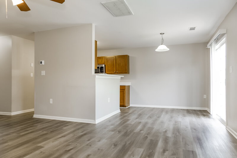 2,105/Mo, 1700 Eastway Drive Dallas, NC 28034 Dining Room View