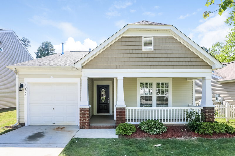 1,950/Mo, 10341 Hugue Way Charlotte, NC 28214 External View