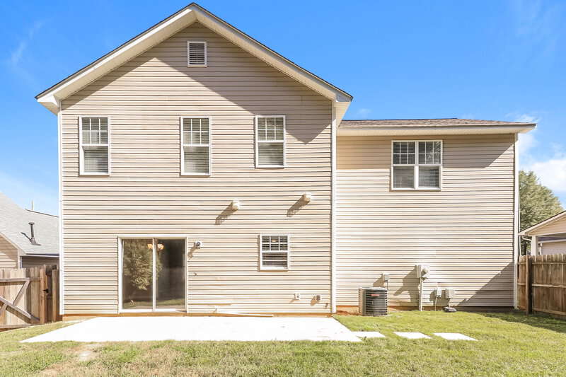 1,875/Mo, 873 Raindrops Rd Gastonia, NC 28054 Rear View