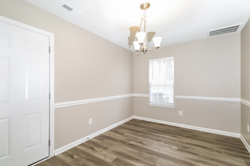 1,895/Mo, 3307 Reid Brook Ln Charlotte, NC 28208 Dining Room View