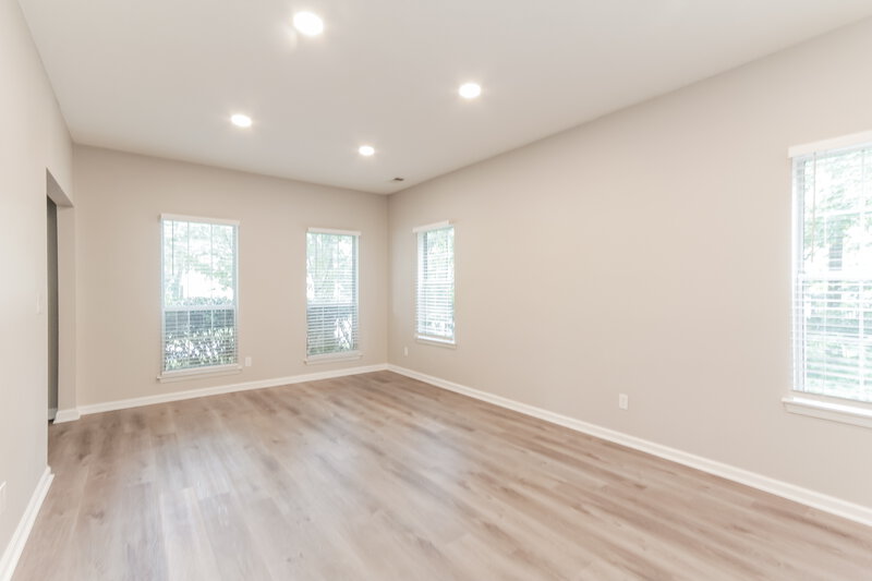 2,730/Mo, 7409 Bulle Rock Ct Charlotte, NC 28216 Living Room View