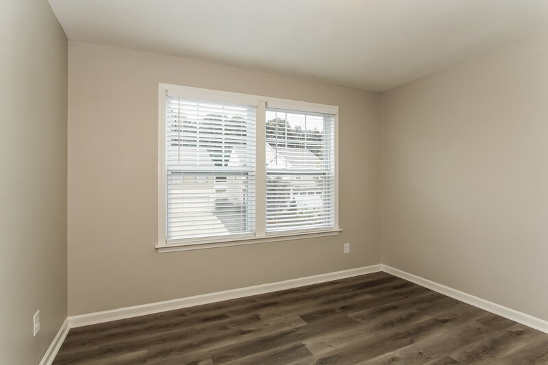 3,360/Mo, 10305 Snowbell Ct Charlotte, NC 28215 Bedroom View 2