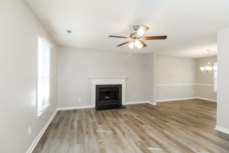2,160/Mo, 4204 Hounds Run Dr Matthews, NC 28105 Living Room View 2