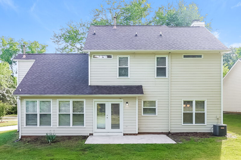 2,160/Mo, 4204 Hounds Run Dr Matthews, NC 28105 Rear View