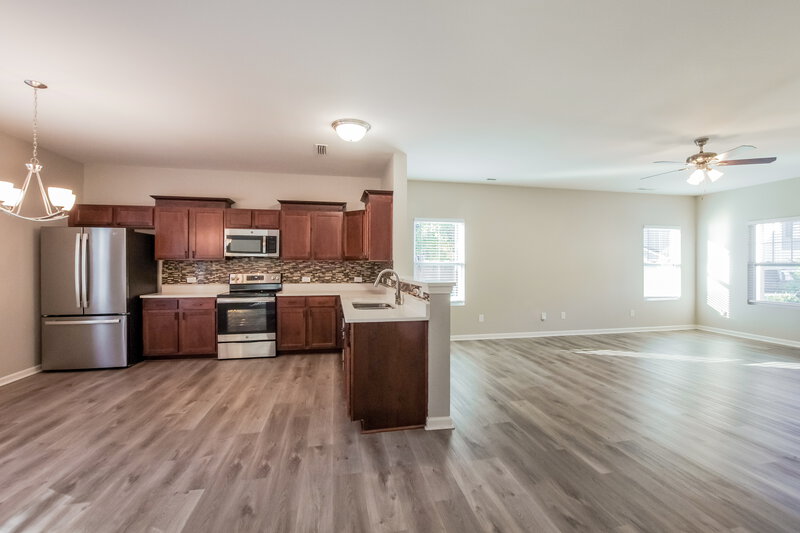 2,250/Mo, 6629 Covington Commons Dr Charlotte, NC 28227 Kitchen View 3