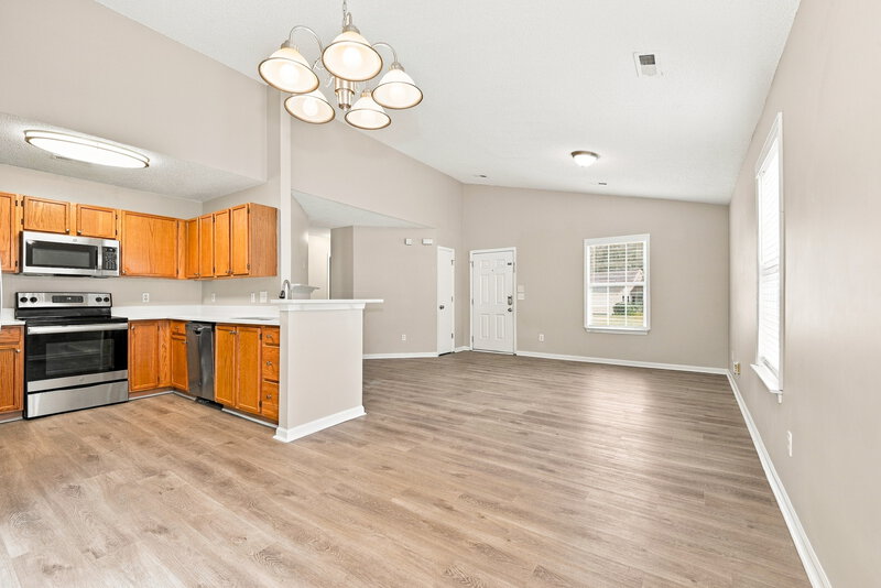 1,825/Mo, 11926 Stewarts Crossing Dr Charlotte, NC 28215 Dining Room View