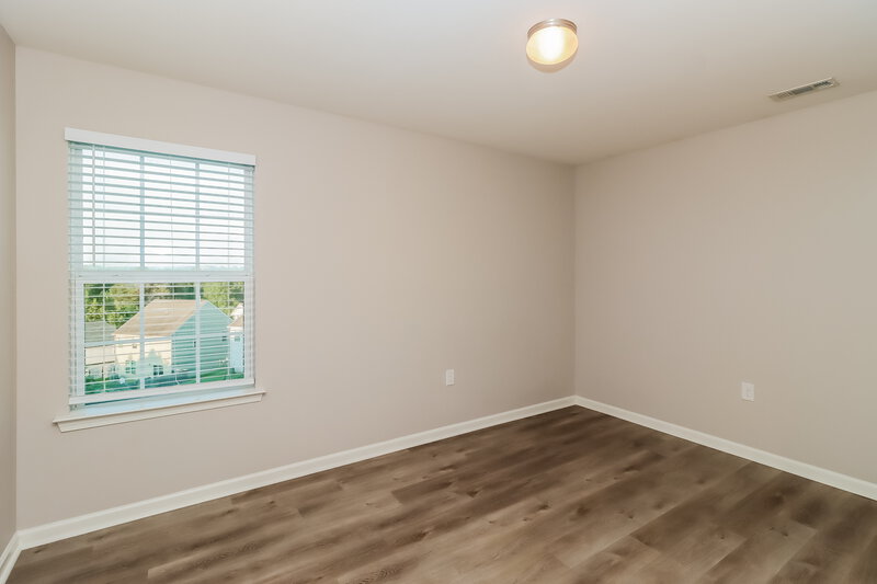 1,810/Mo, 4941 Broad Leaf Ct Dallas, NC 28034 Bedroom View