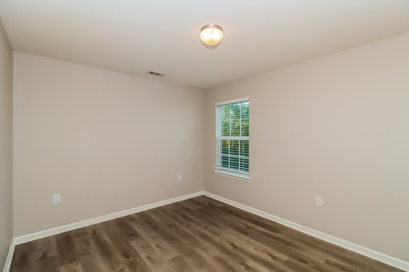 1,810/Mo, 4941 Broad Leaf Ct Dallas, NC 28034 Bedroom View 2
