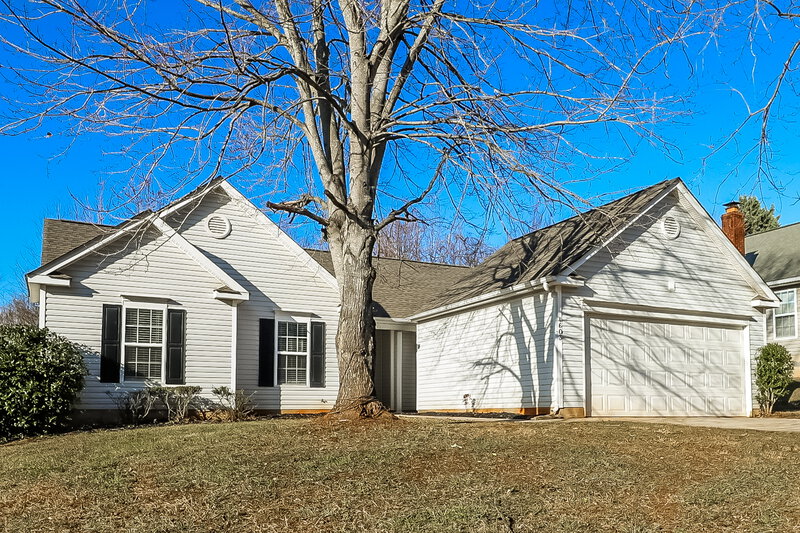 1,780/Mo, 4603 Avalon Forest Ln Charlotte, NC 28269 Front View