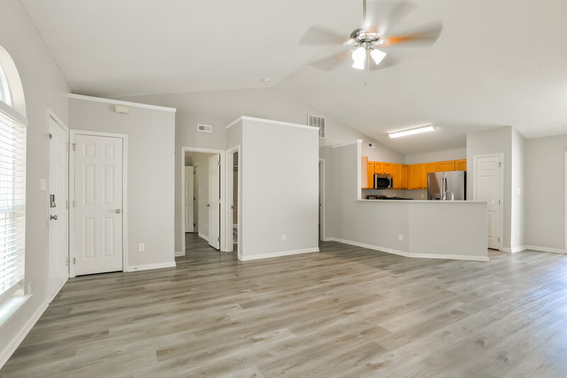 1,930/Mo, 7218 Kavan Hunter Dr Charlotte, NC 28214 Living Room View 2