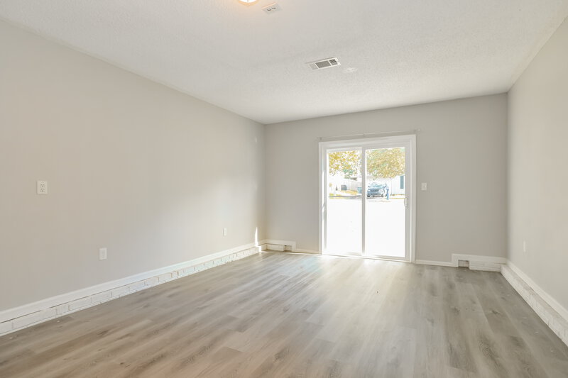 1,930/Mo, 7218 Kavan Hunter Dr Charlotte, NC 28214 Family Room View