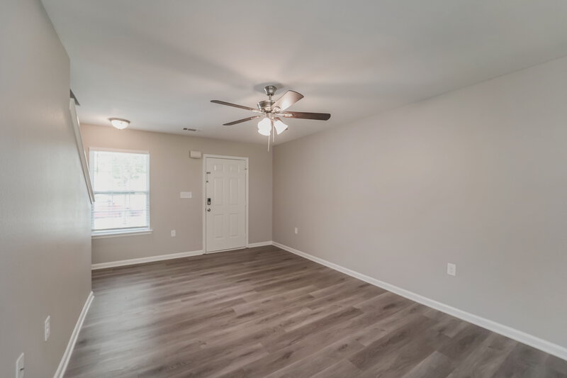 1,935/Mo, 3824 Alexander Forest Dr Charlotte, NC 28269 Dining Room View