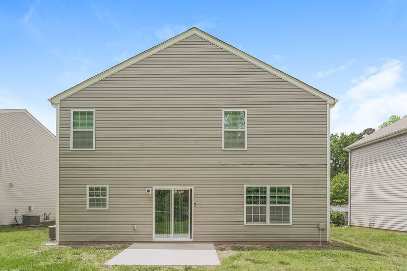 1,935/Mo, 3824 Alexander Forest Dr Charlotte, NC 28269 Rear View