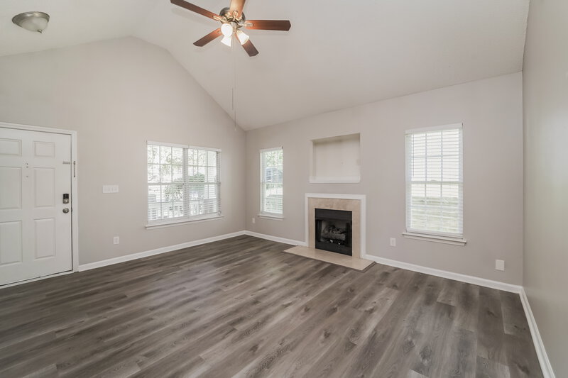1,685/Mo, 3514 Joel Turner Dr Charlotte, NC 28216 Living Room View