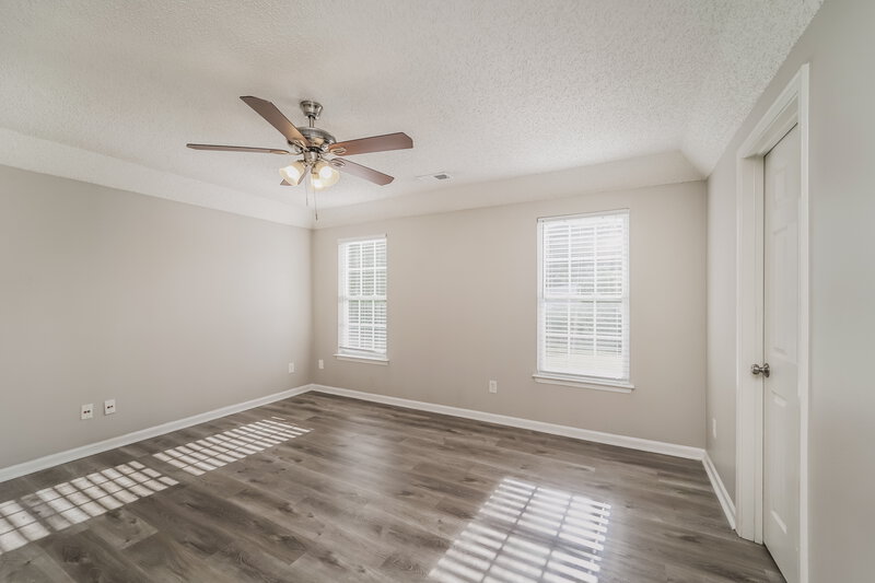 1,685/Mo, 3514 Joel Turner Dr Charlotte, NC 28216 Main Bedroom View 2