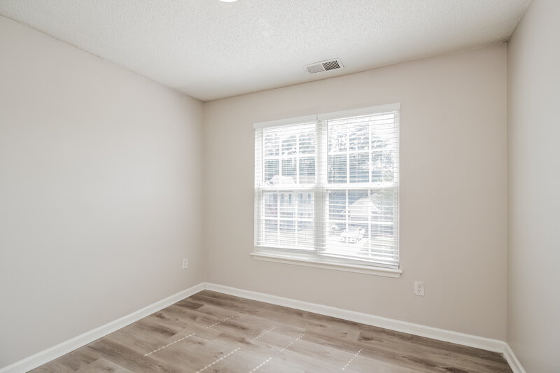 1,980/Mo, 6816 Alydar Ct Charlotte, NC 28216 Bedroom View 2