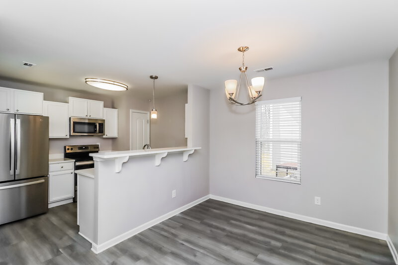 1,895/Mo, 7413 Hidden Creek Dr Charlotte, NC 28214 Dining Room View