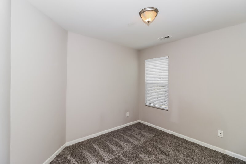 1,895/Mo, 7413 Hidden Creek Dr Charlotte, NC 28214 Bedroom View 2