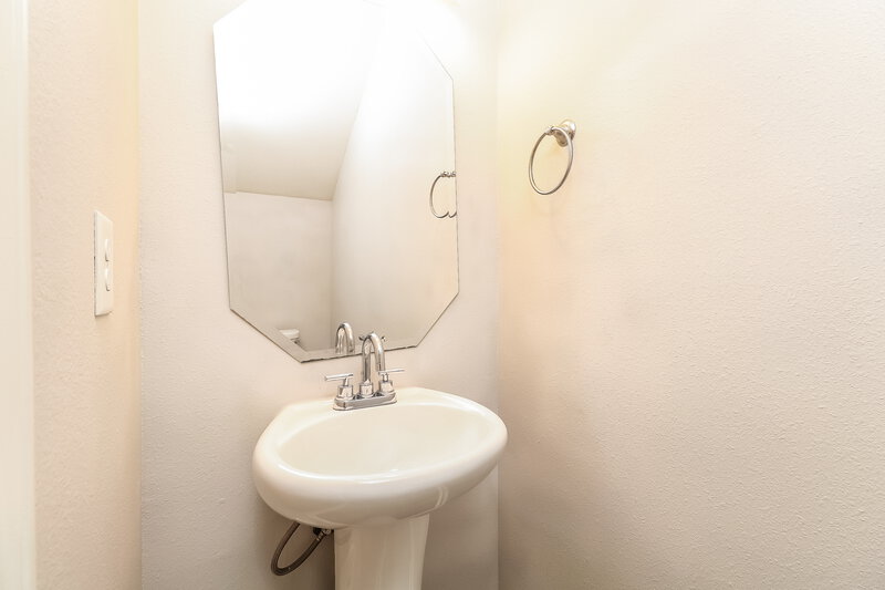 1,945/Mo, 1933 Eastway Dr Dallas, NC 28034 Powder Room View