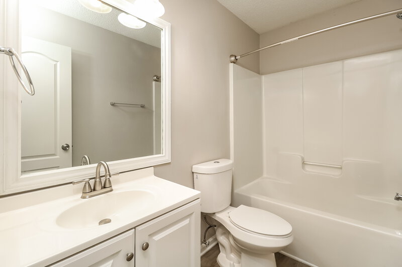 1,770/Mo, 344 Amir Cir Matthews, NC 28105 Bathroom View