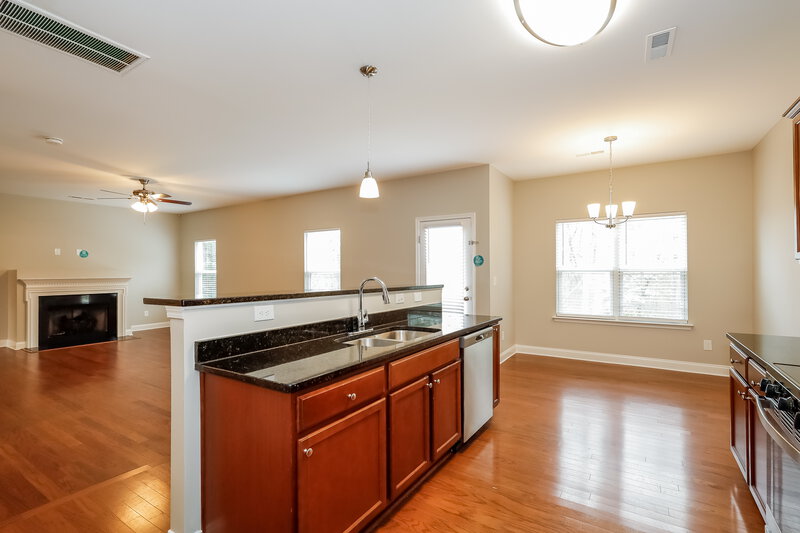 2,235/Mo, 1825 Weddington Rd Matthews, NC 28105 Kitchen View 2
