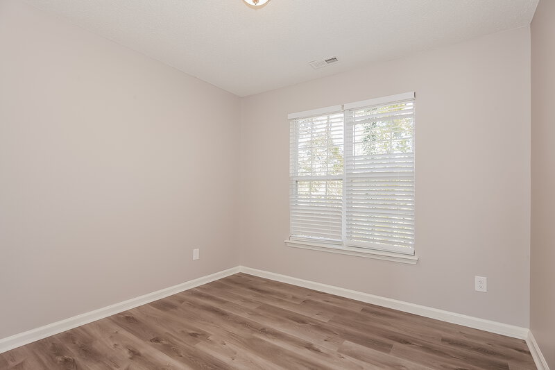 2,250/Mo, 5513 Brook Falls Ct Unit 13 Charlotte, NC 28269 Bedroom View 2